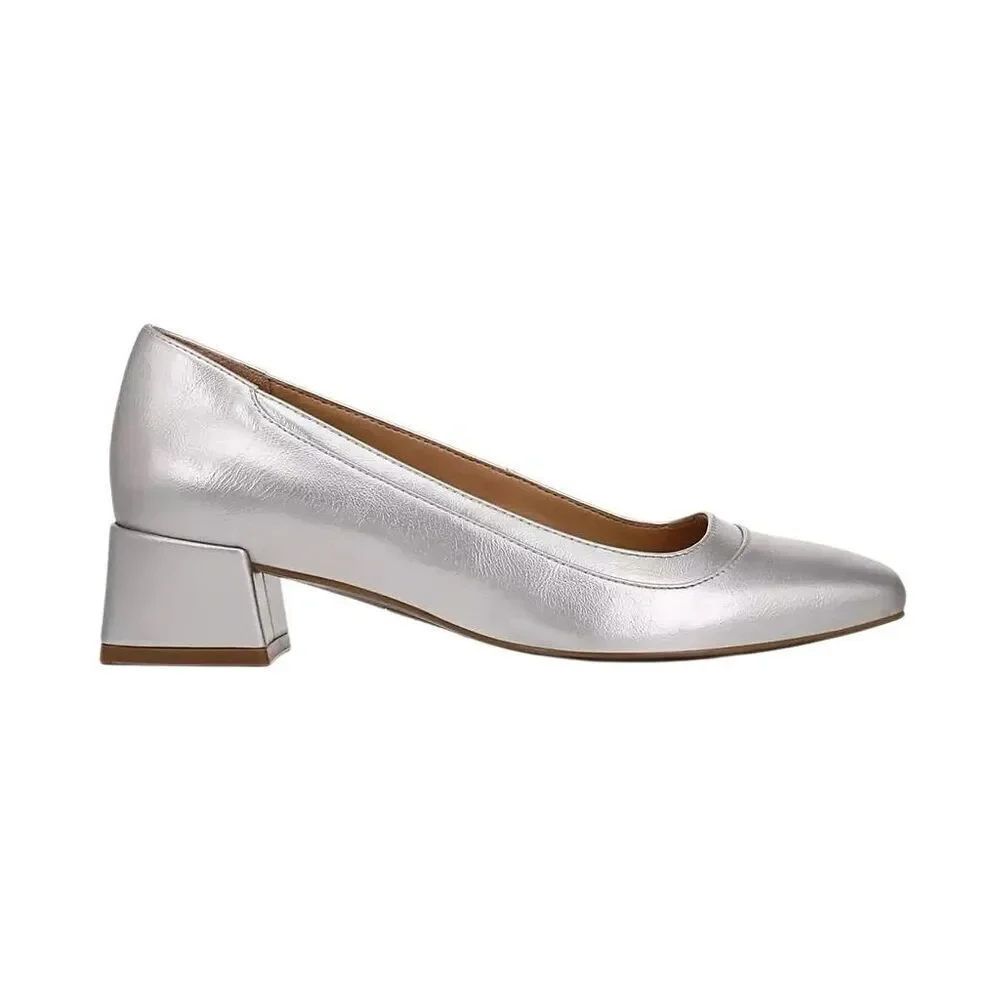 Naturalizer | Huntley Square Toe Block Heel Pumps